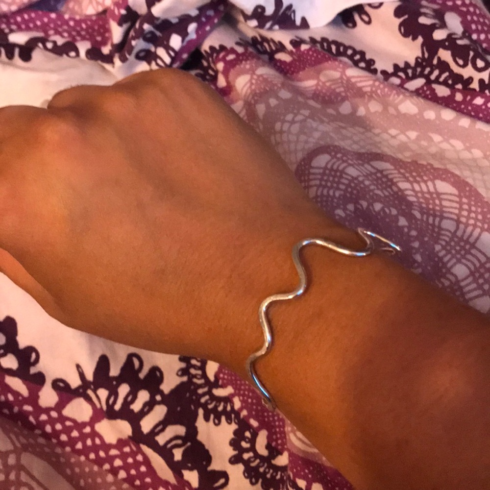 Wavy Silver Bracelet